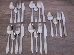 Sztućce  w walizce komplet 72el dla 12os  satyna  Hoffner VIOLA