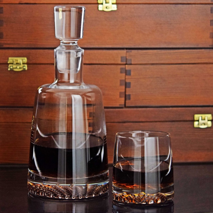 Ekskluzywny zestaw do whisky 6+1 KROSNO Fiord