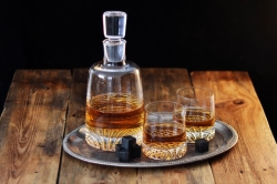 Ekskluzywny zestaw do whisky 6+1 KROSNO Fiord