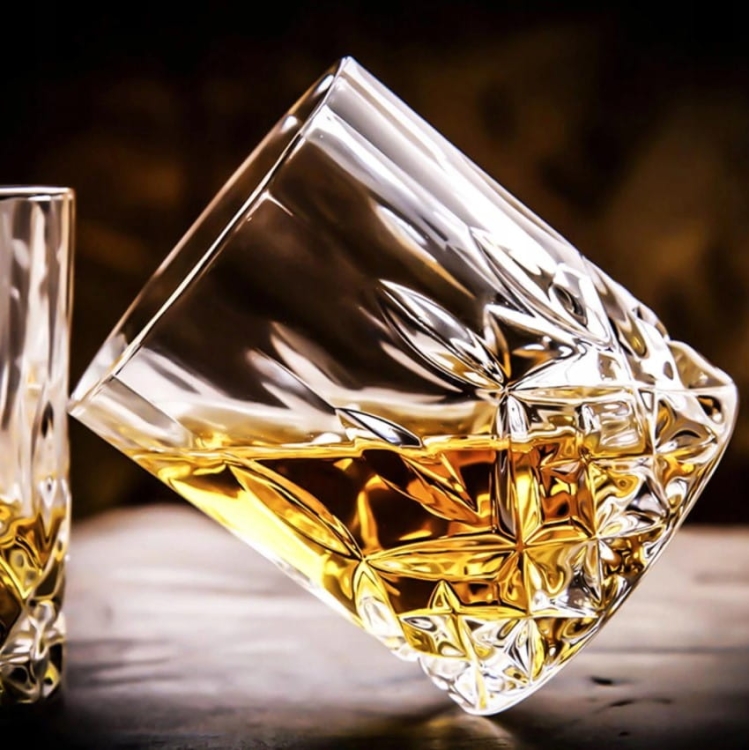 CR Opera komplet zestaw kieliszki szklanki 18el