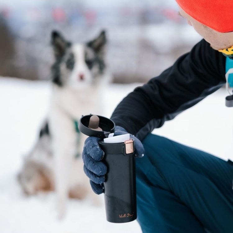 Vialli Design Kubek termiczny 400ml FUORI czarny