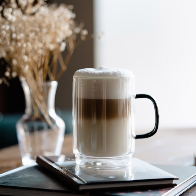 Kubki termiczne do kawy herbaty Vialli Design CARBON 350ml 2szt