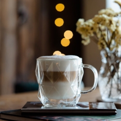 Kubki termiczne do kawy herbaty Vialli Design GEO 330ml 2szt