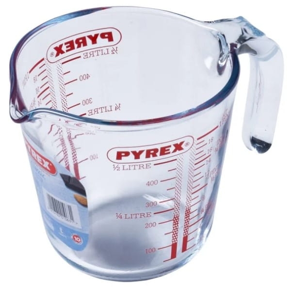 Szklany-Kubek-Dzbanek-Miarka-0-5l-z-Uchem-Pyrex.jpg