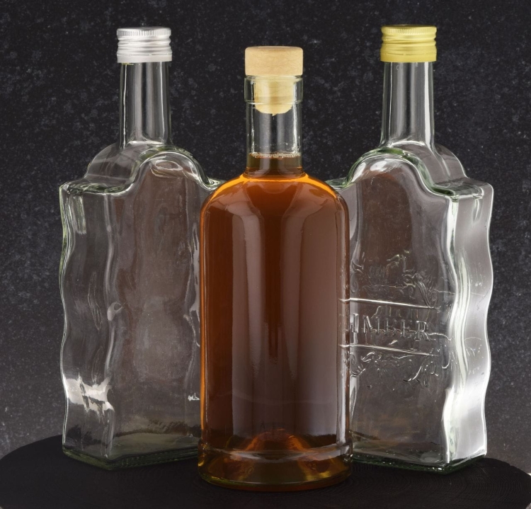 Butelka szklana STATUA z korkiem na bimber nalewki 500ml