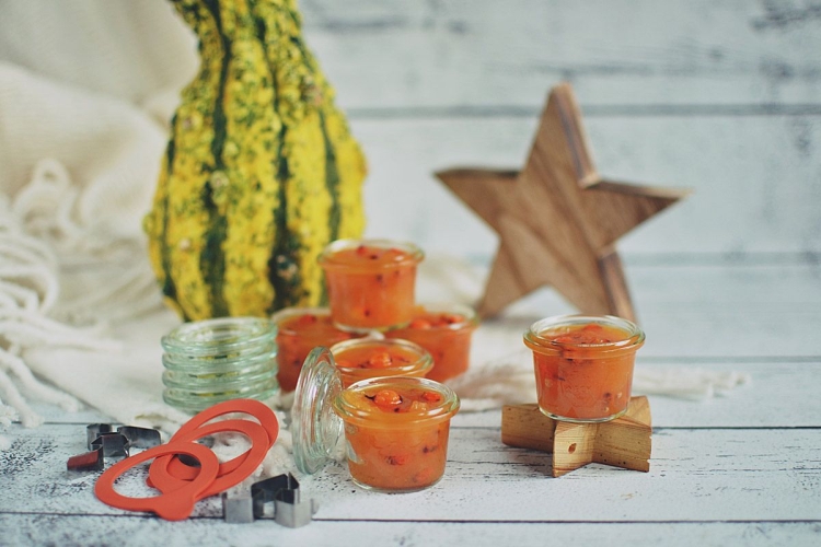 WECK słoiki szklane z pokrywką na domowe weki 165ml - 12szt