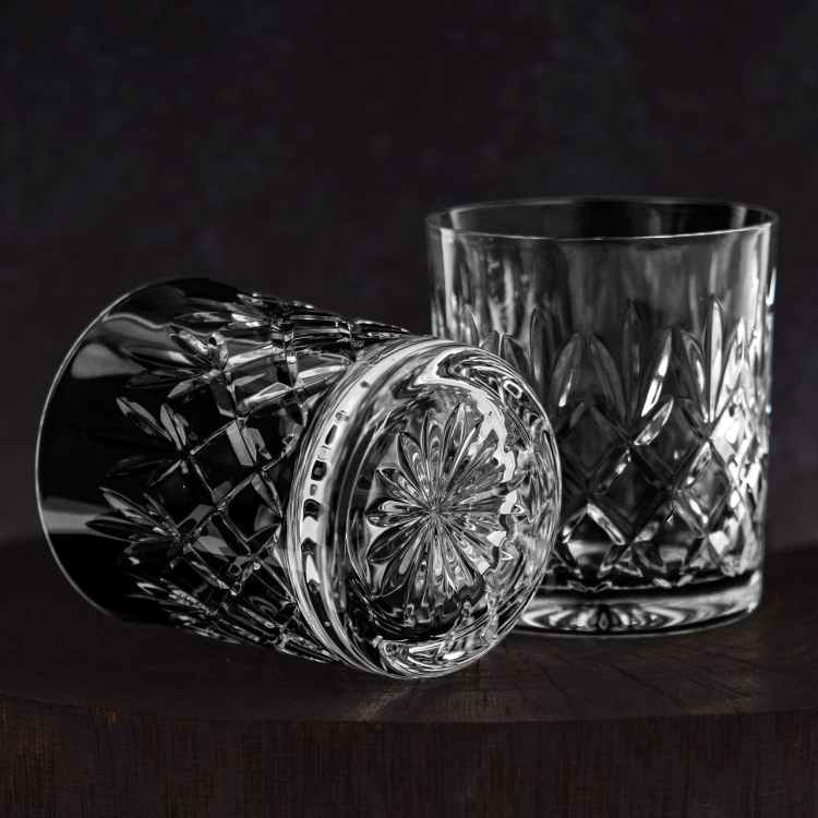 Zestaw do whisky JULIA Ananas kryształ 6+1 w skrzynce z GRAWEREM