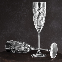 Piękne kryształowe kieliszki do szampana JULIA Linea 170ml 6szt