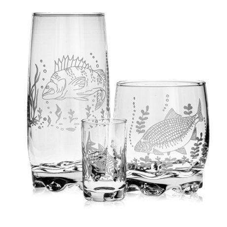 Przejdź do produktu Wędkarski komplet szkła szklanki i kieliszki 18el 
