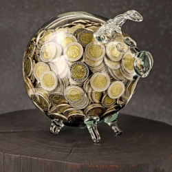 Duża szklana skarbonka ŚWINKA (4) z grawerem indywidualnym TWÓJ NAPIS