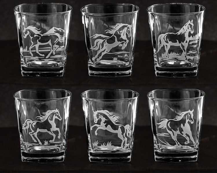 Komplet do whisky 6+1 "Konie" Szklanki 300ml + Karafka 750ml w drewnianej skrzynce