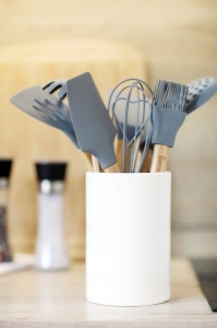 Berretti BR-6484 Łyżka cedzakowa silikon bambus