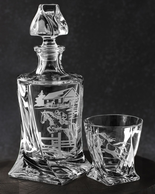 Zestaw do whisky 6+1 Quadro "KONIE" karafka 770ml + szklanki 340ml w skrzynce