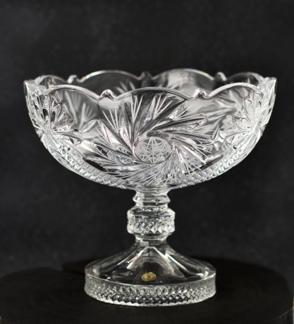 Przejdź do produktu Piękna kryształowa owocarka patera na nóżce JULIA Młynek 22cm 15828