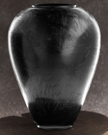 Przejdź do produktu Ekskluzywny ręcznie robiony wazon na kwiaty VanderGroff 27cm Black Frost