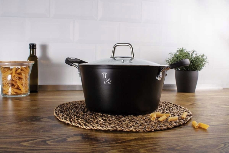 Garnek tradycyjny Berlinger Haus Professional Black Titan 6,1L BH-6124