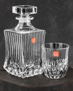 Ekskluzywny zestaw do whisky 6+1 RCR Adagio w skrzynce z GRAWEREM