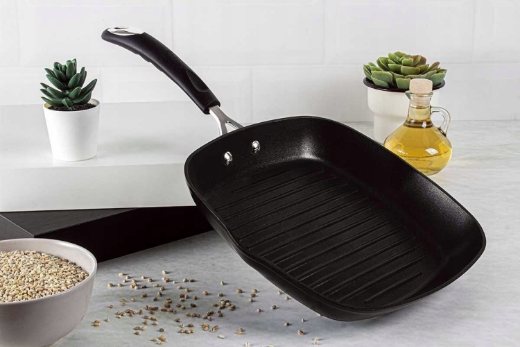 Patelnia grillowa Berlinger Haus Professional Black Titan 28cm BH-6130