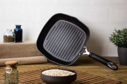 Patelnia grillowa Berlinger Haus Professional Black Titan 28cm BH-6130
