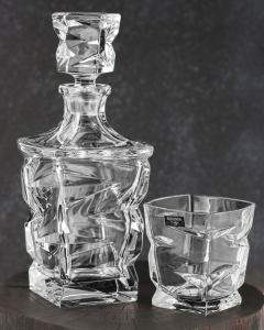 Ekskluzywny komplet do whisky Bohemia ZIG ZAG 6+1 kryształowy w skrzynce z GRAWEREM