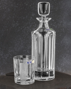 Ekskluzywny zestaw do whisky Bohemia Choker 6+1 w skrzynce z GRAWEREM