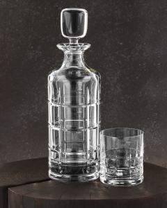 Ekskluzywny komplet do whisky BOHEMIA TARTAN 6+1 w skrzynce z GRAWEREM