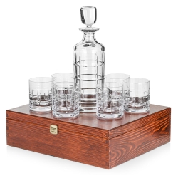 Ekskluzywny komplet do whisky BOHEMIA TARTAN 6+1 w skrzynce z GRAWEREM