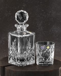 Ekskluzywny komplet do whisky BOHEMIA YORK 6+1 w skrzynce z GRAWEREM