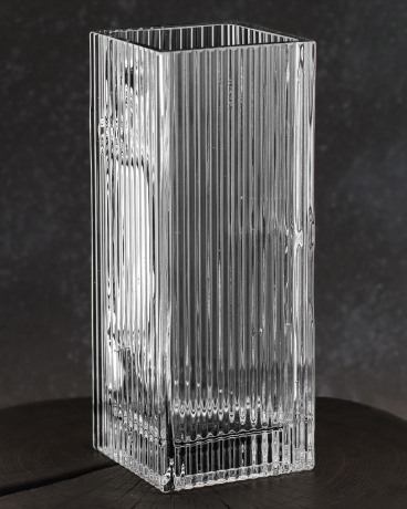 Przejdź do produktu Wazon szklany na kwiaty bezbarwny kwadratowy ryflowany / karbowany z OPTYKIEM 25 cm - 2 GATUNEK