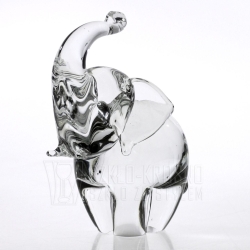 Figurka szklana - słoń z uniesioną trąbą 17cm