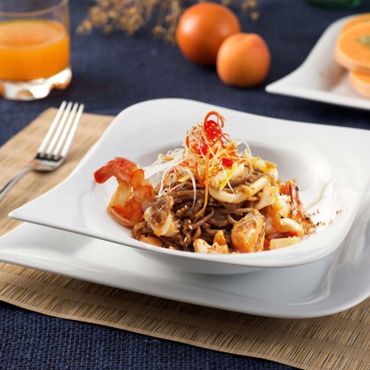 Zestaw obiadowy dla 6 osób LUBIANA Opera 18el Biały