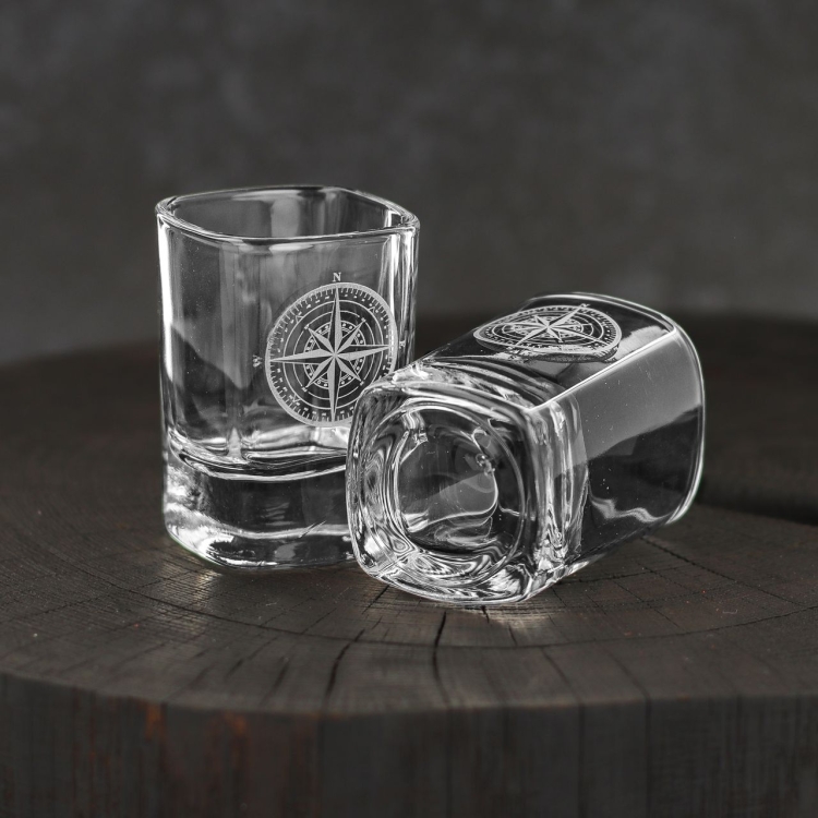 Kieliszki do wódki RÓŻA WIATRÓW (kwadratowe) 55 ml 6 szt. w pudełku Szklanka.pl