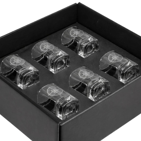 Przejdź do produktu Kieliszki do wódki RÓŻA WIATRÓW (kwadratowe) 55 ml 6 szt. w pudełku Szklanka.pl