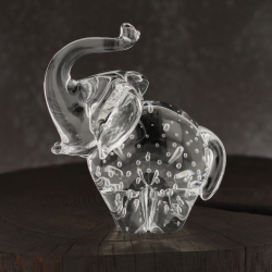 Szklana rzeźba Słoń z uniesioną trąbą ~13cm - Bezbarwny + Pladry | HUTA SABINA