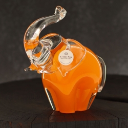 Szklana rzeźba Słoń z uniesioną trąbą ~13cm - Kolor Pomarańczowy | HUTA SABINA