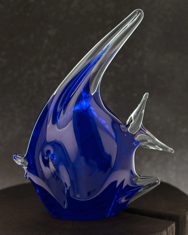 Szklana ryba rzeźba figurka SKALAR 28cm - kolor kobaltowy | HUTA SABINA