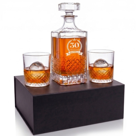 Przejdź do produktu Zestaw do whisky 2+1 CRYSTAL karafka + 2 szklanki  z GRAWEREM na karafce