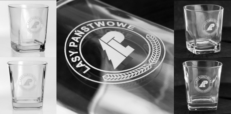 Przejdź do produktu Szklanki do whisky z grawerem logo firmy | Trend Glass kwadratowe 300ml | zestaw/pakiet 6 szt. | prezent reklamowy