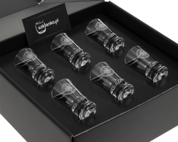 Kieliszki do wódki (G0090) "Roża Wiatrów" 25 ml 6 szt. w opakowaniu prezentowym Szklanka.pl Na każdym kieliszku znajduje się motyw żeglarski.