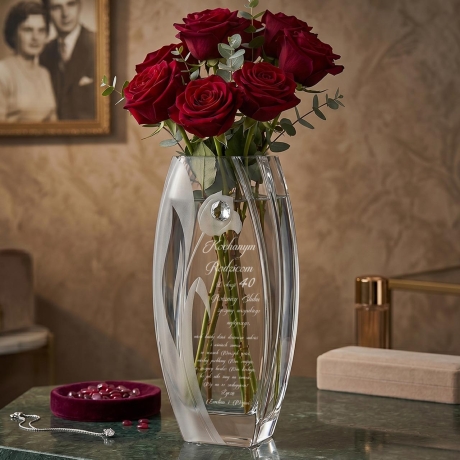 Przejdź do produktu Wazon szklany dekoracyjny z pryzmatem SWAROVSKI 32cm X2771 i grawerem, na ślub, podziękowania 