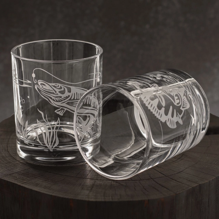 Zestaw do whisky 6+1 WĘDKARSKI karafka i szklanki w skrzynce (NOVA)