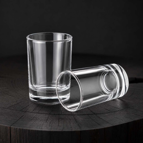 Przejdź do produktu Kieliszki do wódki klasyczne PROSTE z grawerem logo firmy | Glasmark SHOT 50ml  | 6 szt. 