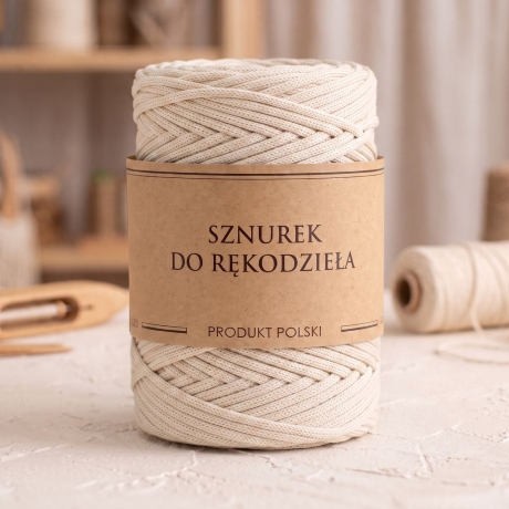 Przejdź do produktu Sznurek POLIESTROWY Płaski do rękodzieła makramy ECRU 5mm 100m