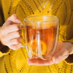 Kubki termiczne do kawy latte herbaty Vialli Design Amo 480ml