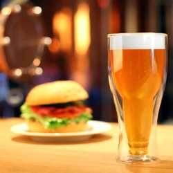 Oryginalna szklanka do piwa z podwójną ścianką 350ml